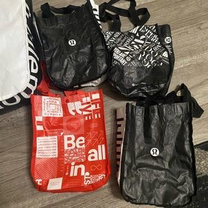 Lululemon reusable bags